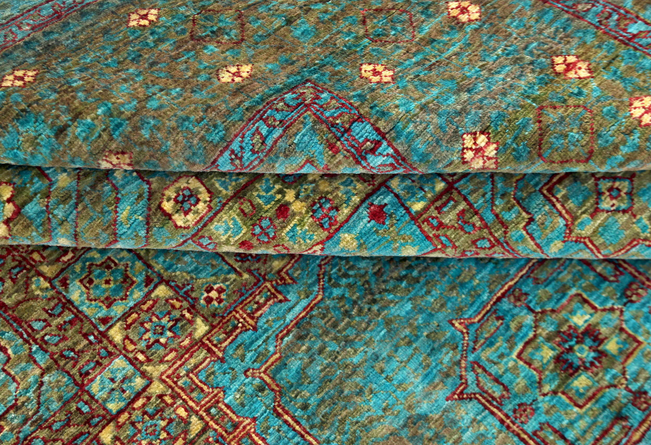 Premium Wool Area Rugs for Bedroom